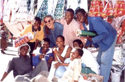 people.jpg (56247 bytes)